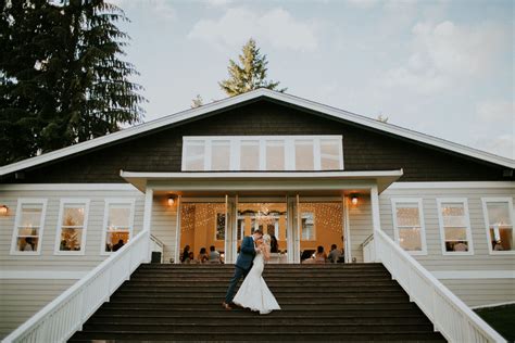 Wedding venues issaquah  Find, research and contact wedding professionals on The Knot, featuring reviews and info on the best wedding vendors